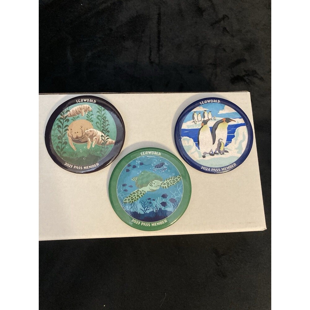 SeaWorld Pass Member Button Set 2023 2024 Manatee Turtle Penguin